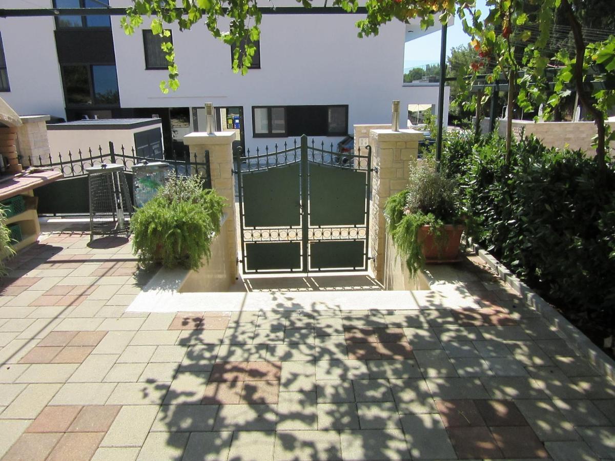 Villa Ema Rovinj Bagian luar foto
