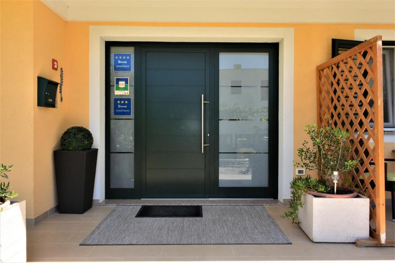 Villa Ema Rovinj Bagian luar foto