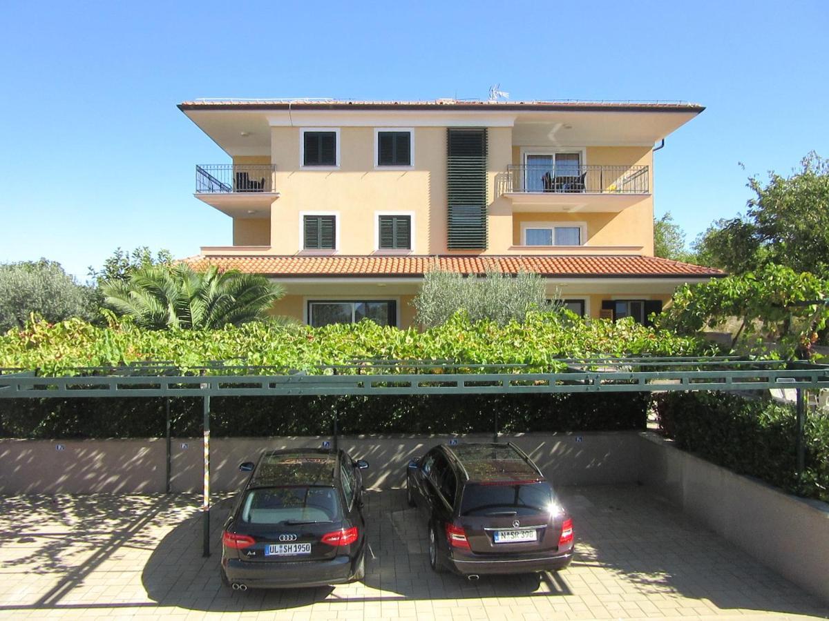 Villa Ema Rovinj Bagian luar foto
