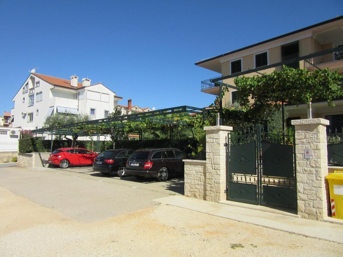 Villa Ema Rovinj Bagian luar foto